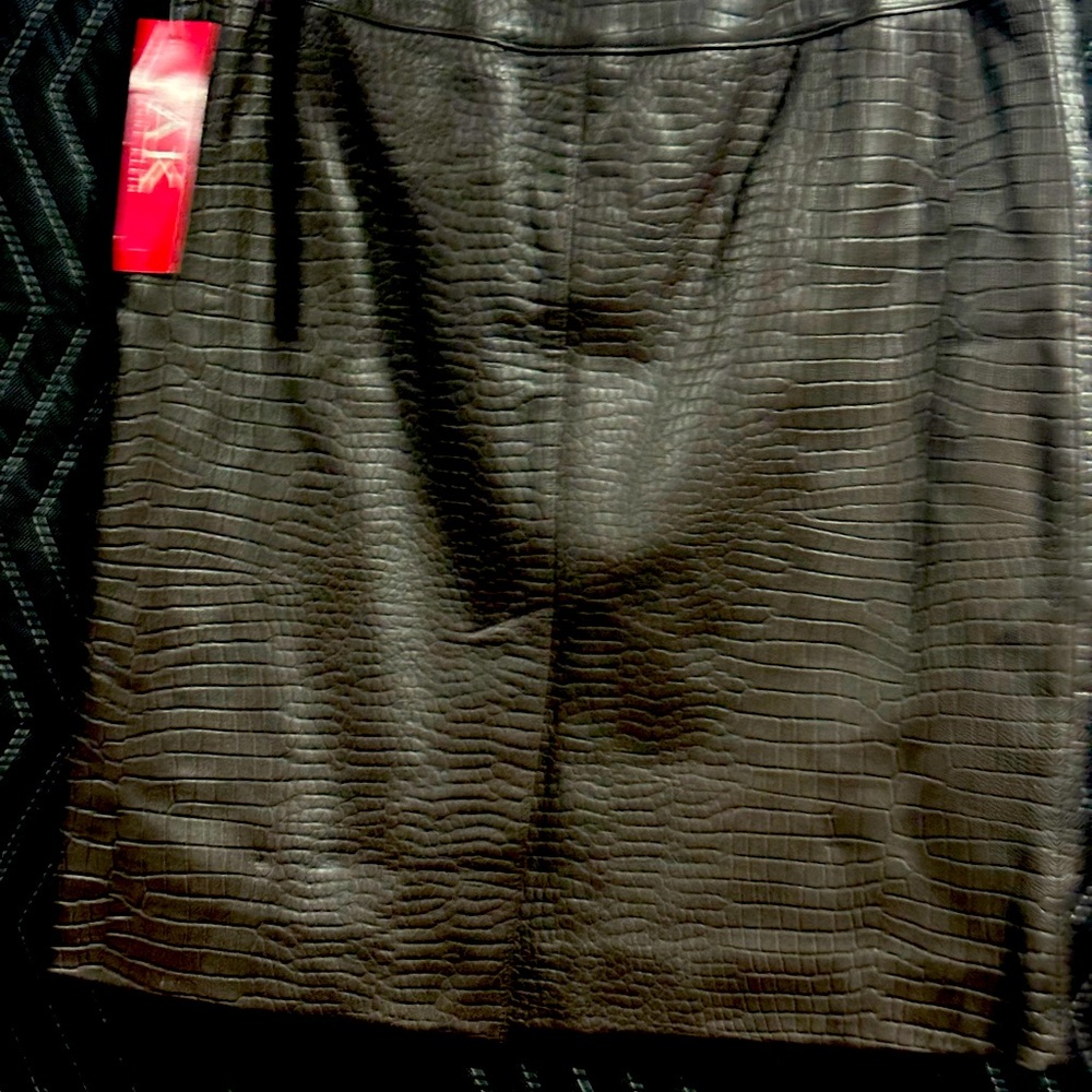 Leather Anne Klein skirt new with tag